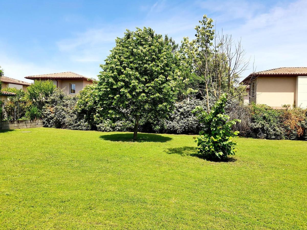 Apartment Avec Terrasse Et Jardin Au Calme Proche Bus Metro